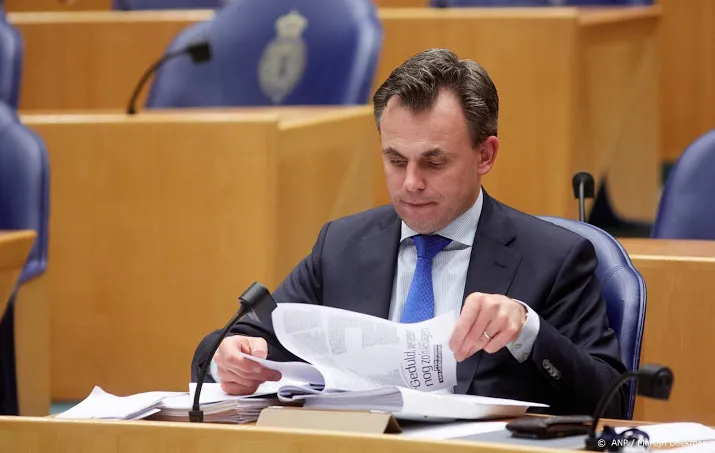 tot eind volgende week geen geworteld kind weg