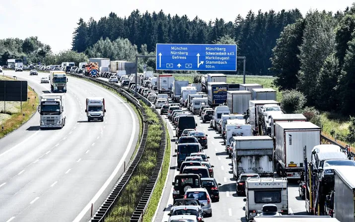 tot vijf uur vertraging op zwarte zaterdag