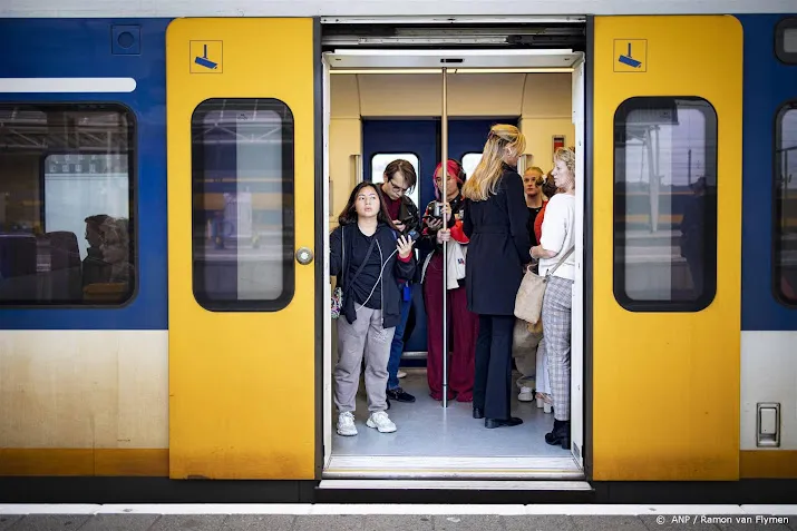 tot vrijdagochtend geen treinen tussen dordrecht en lage zwaluwe