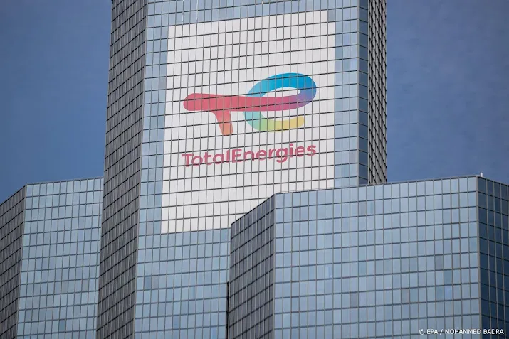 totalenergies praat met vakbond cgt over staking raffinaderijen
