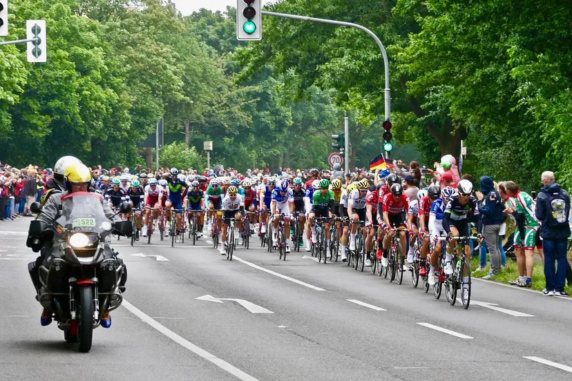tour defrance 2485107 1280