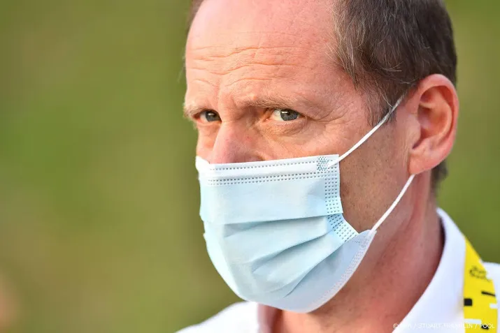 tourbaas prudhomme het wordt een meer klassieke tour
