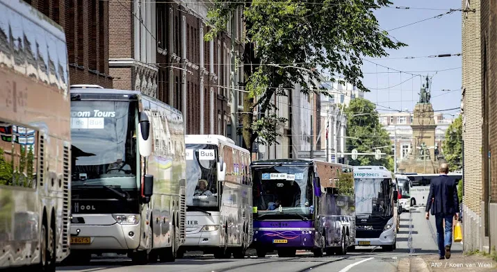 touringcarsector busreizen nog in trek ondanks hoge dieselprijs