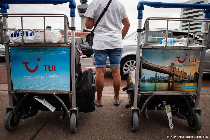 touroperator tui merkt groeiend vakantie optimisme