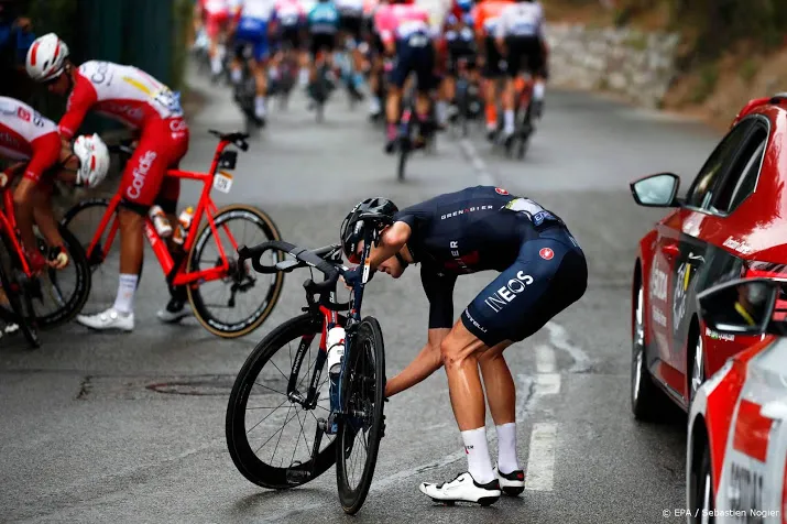 tourpeloton doet het kalm aan na tal van valpartijen