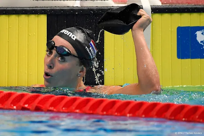 toussaint zwemt ook record op kortebaan