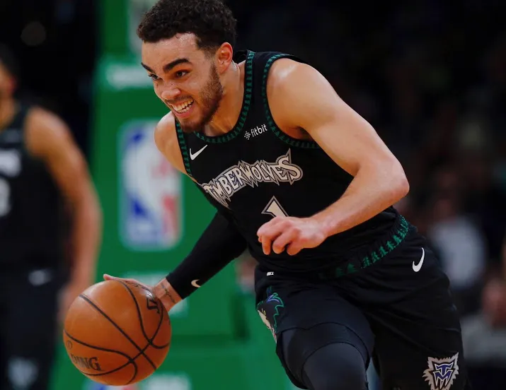 towns leidt timberwolves langs thunder