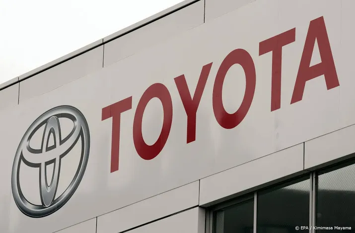 toyota heeft weinig last van chiptekort en voert winst flink op