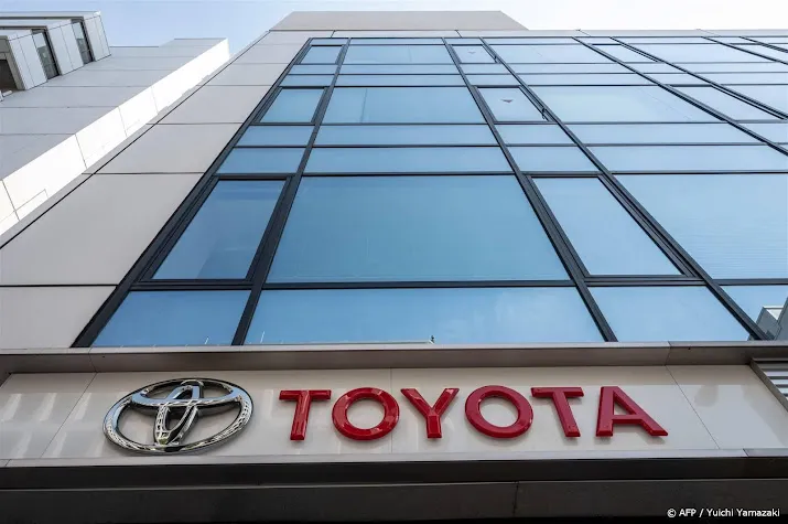 toyota profiteert van goedkope yen en verbetering productie