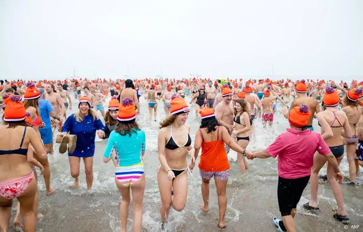 traditionele nieuwjaarsduik afgelast vanwege corona