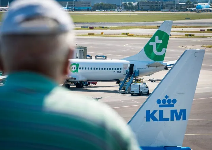 transavia springt in gat ryanair eindhoven