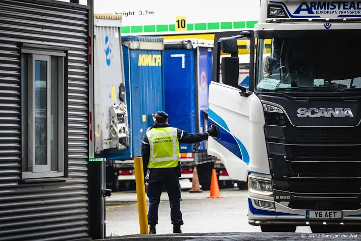 transportverenigingen stel transport uit bij extreem winterweer