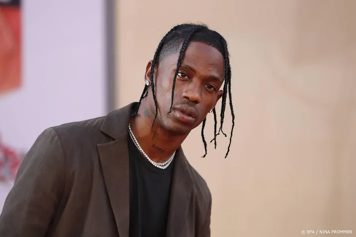 travis scott geeft eerste optreden sinds drama astroworld