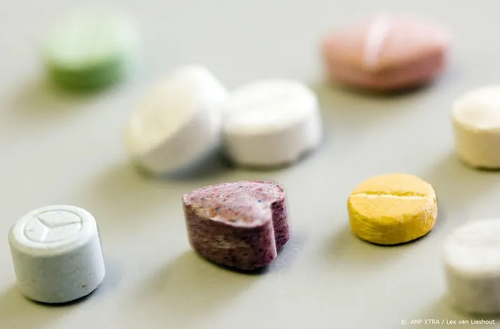 trimbos waarschuwt levensgevaarlijke mdma vloeistof aangetroffen
