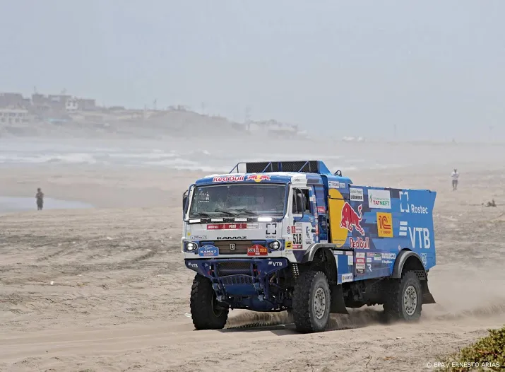trucker karginov uit dakar rally gezet