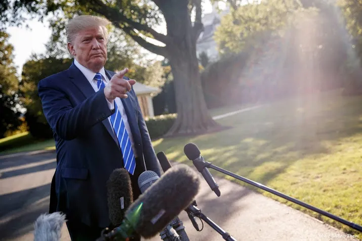 trump waarschuwt china over handelsdeal