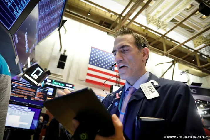 trump zorgt niet voor vuurwerk op wall street
