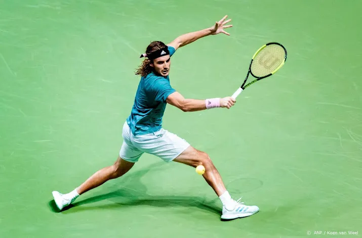 tsitsipas in eerste ronde rotterdam onderuit
