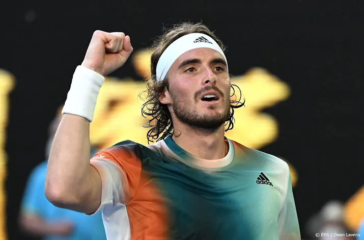 tsitsipas naar vierde ronde australian open
