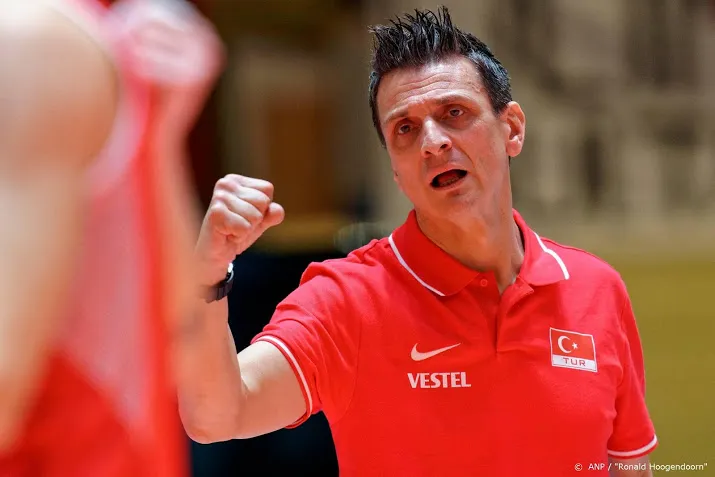turkse volleybalsters naar halve finale kwalificatietoernooi