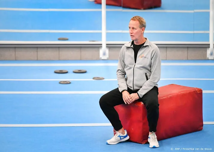 turnbond versoepelt ordemaatregel tegen coaches zijp en wevers