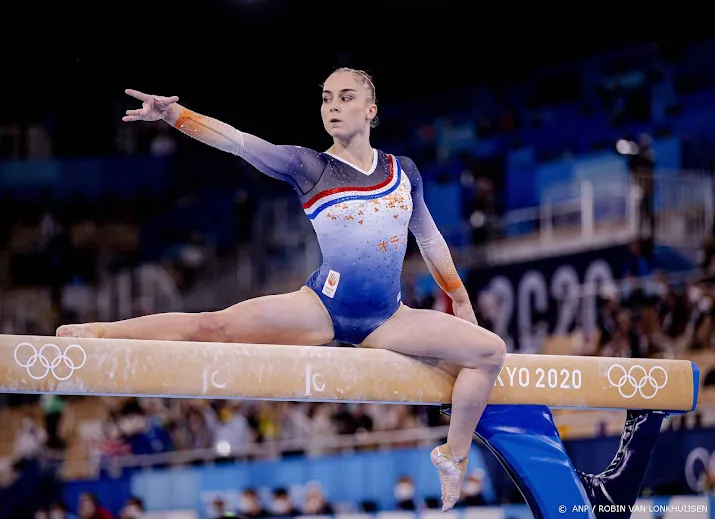 turnster van pol wint in rotterdam tweede wk kwalificatie
