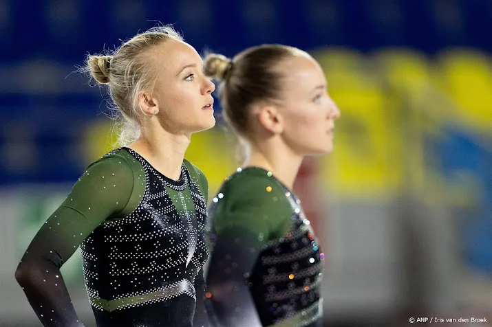 turnsters gaan bij spelen voor teamfinale en individuele finales
