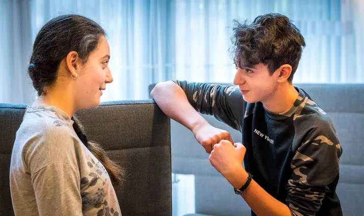 twee armeense kinderen mogen worden uitgezet