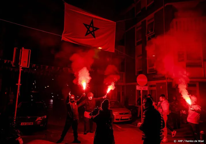 twee arrestaties in den haag na wk verlies marokko