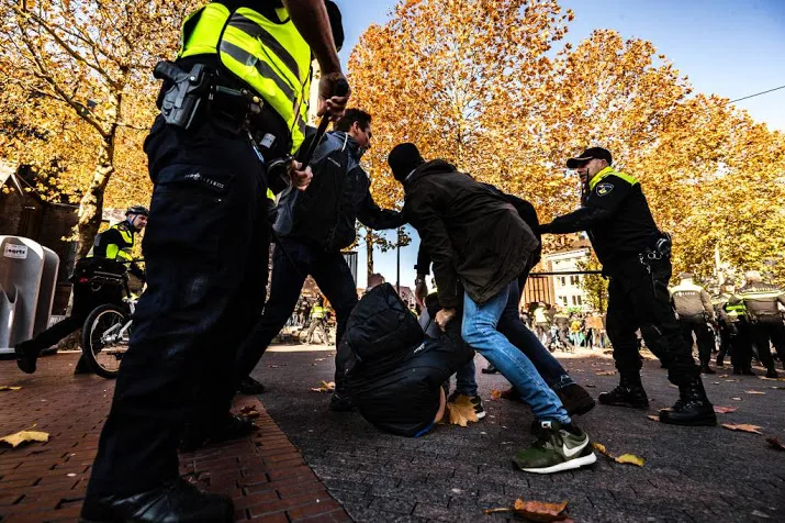 twee eindhovense arrestanten nog vast