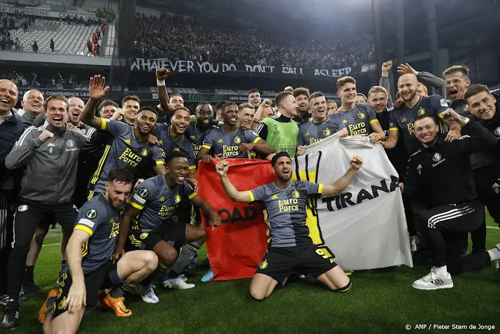 twee miljoen zagen feyenoord finale conference league bereiken