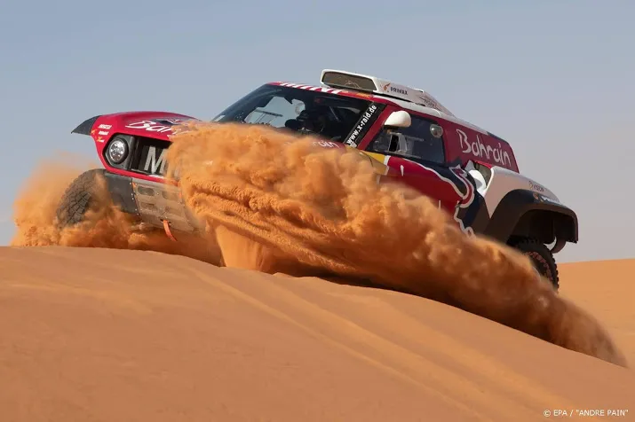 tweede etappezege peterhansel in dakar rally