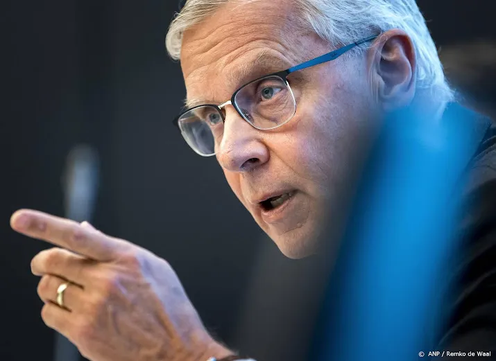 tweede kamer praat over peperdure compensatie voor spaartaks