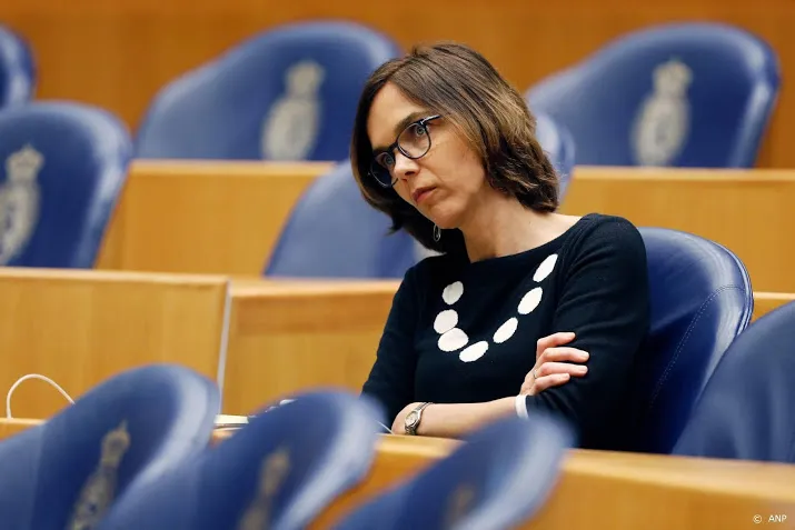 tweede kamer schreeuwt om snelle oplossing woningnood