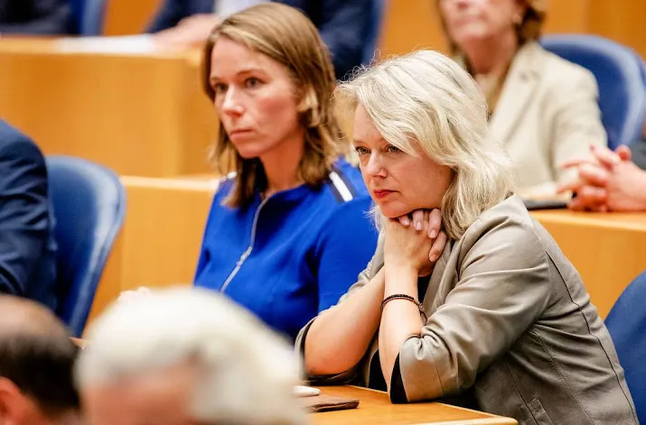 tweede kamer staat kort stil bij ongeluk oss