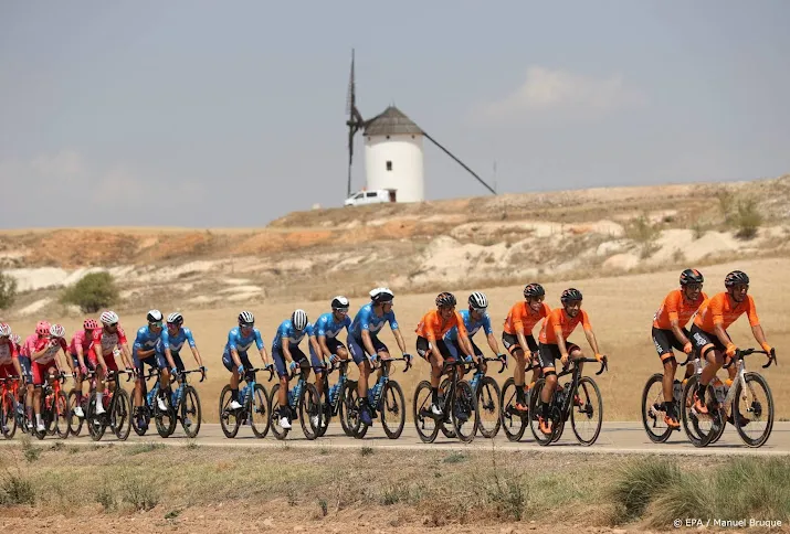 tweede ritzege voor wielrenner philipsen in ronde van spanje