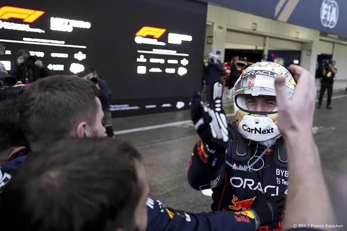 tweede wereldtitel voelt heel gek voor verstappen