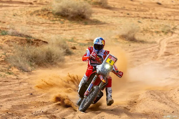 tweevoudig winnaar sunderland geeft op in dakar