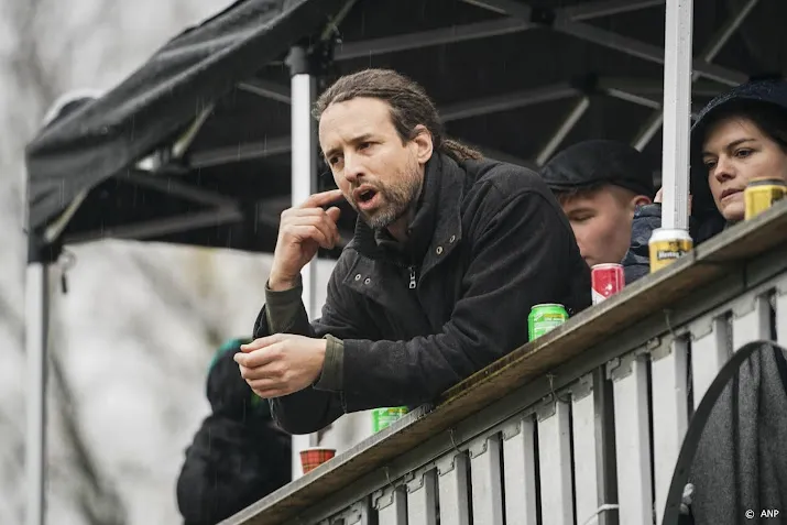 twitter schort account willem engel op