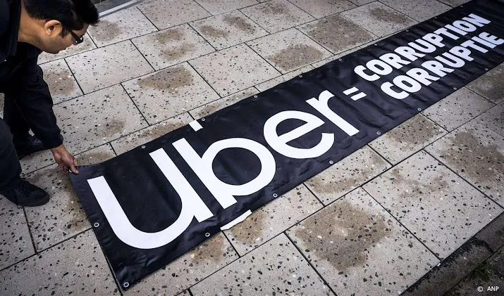 uber directeur wil oplossing voor alle chauffeurs zzp of niet