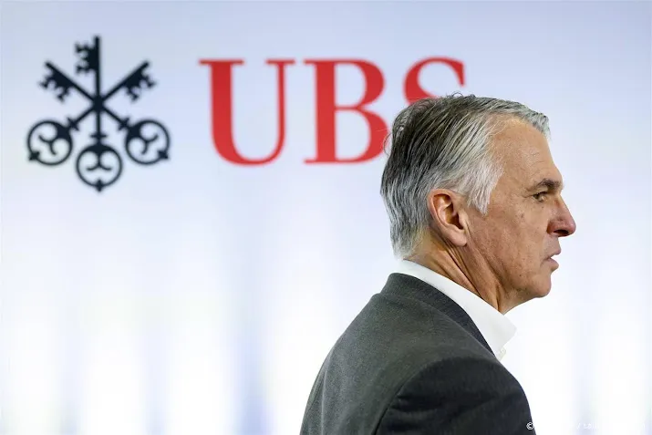 ubs lijdt opnieuw verlies na overname credit suisse