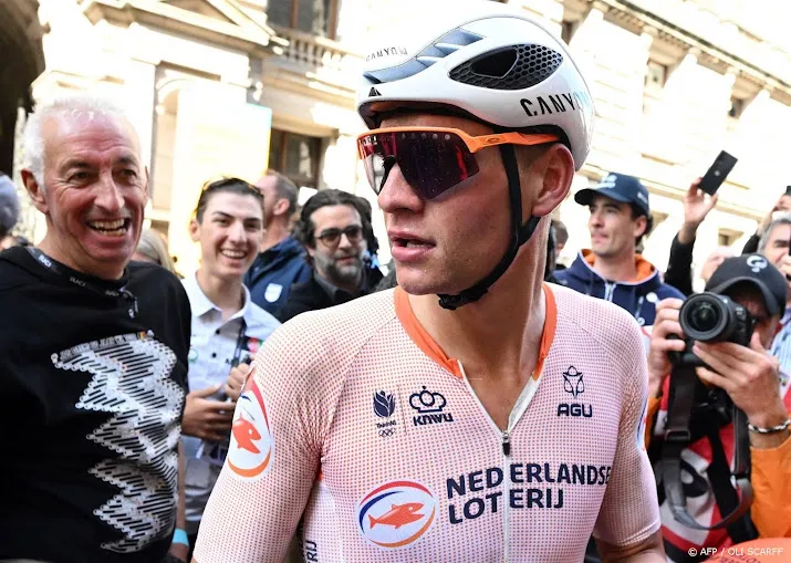 uci laat van der poel toch voorin starten op wk mountainbike