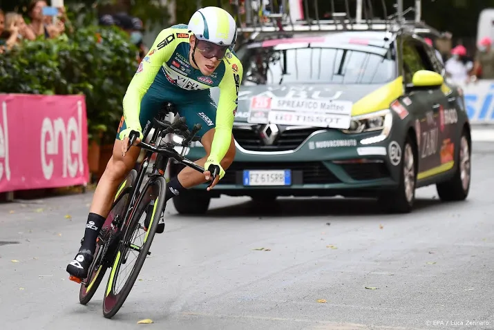 uci schorst wielerploeg vini zabu dertig dagen wegens doping