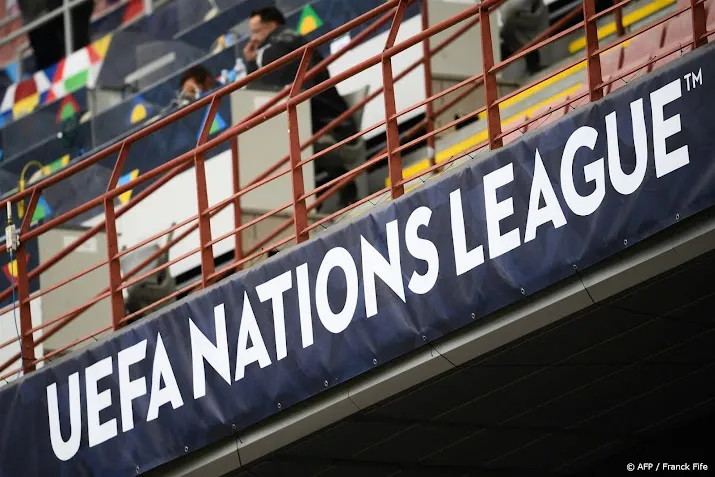 uefa laat russische jeugdteams weer deelnemen aan toernooien