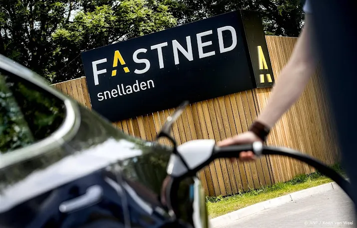 uitbater snellaadstations fastned groeit hard door
