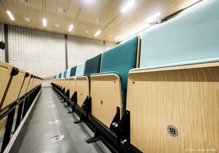 universiteiten openen academisch jaar