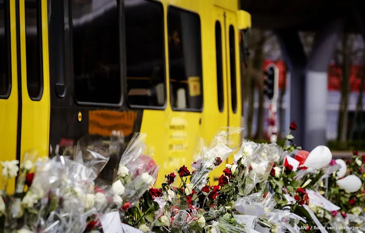 utrecht herdenkt tramaanslag op 24 oktoberplein