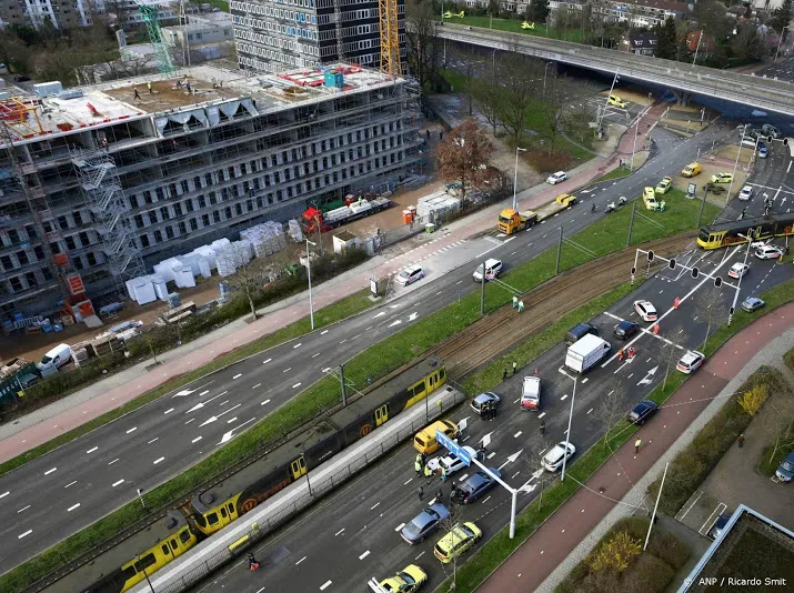 utrecht mensen mogen naar buiten