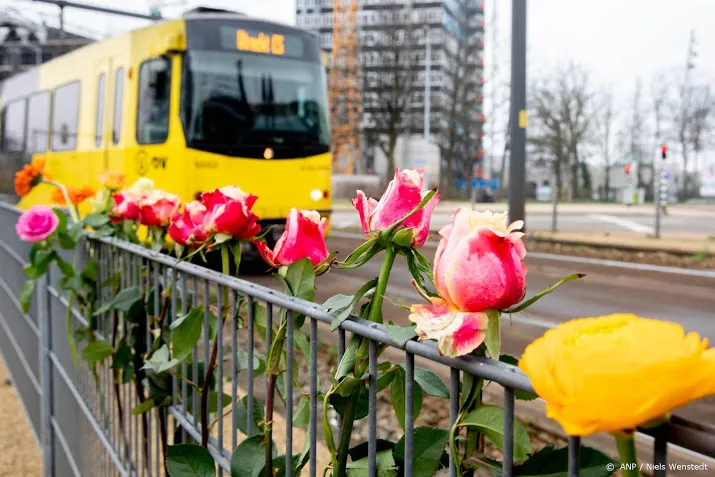 utrecht overweegt herdenkingsmonument aanslag