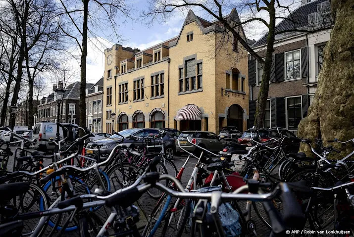 utrechts corps van plan aangifte te doen na bangalijst